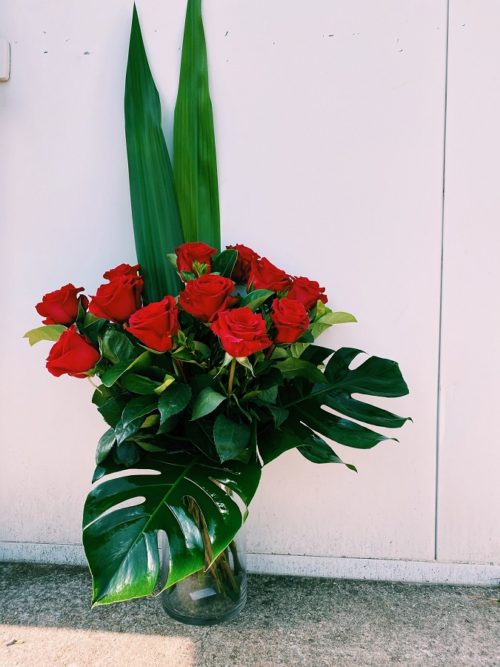 Dozen Long Stem Roses in Vase